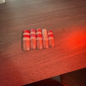 Red and pink hello kitty square nails!